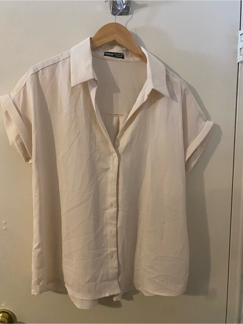 SHEIN Short-Sleeve Button-Down Casual Shirt
